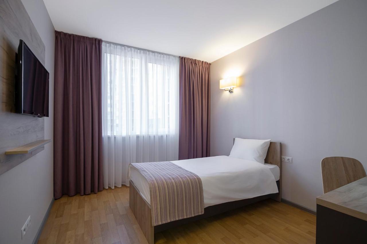 Favor Sport Hotel Kiev Exterior foto